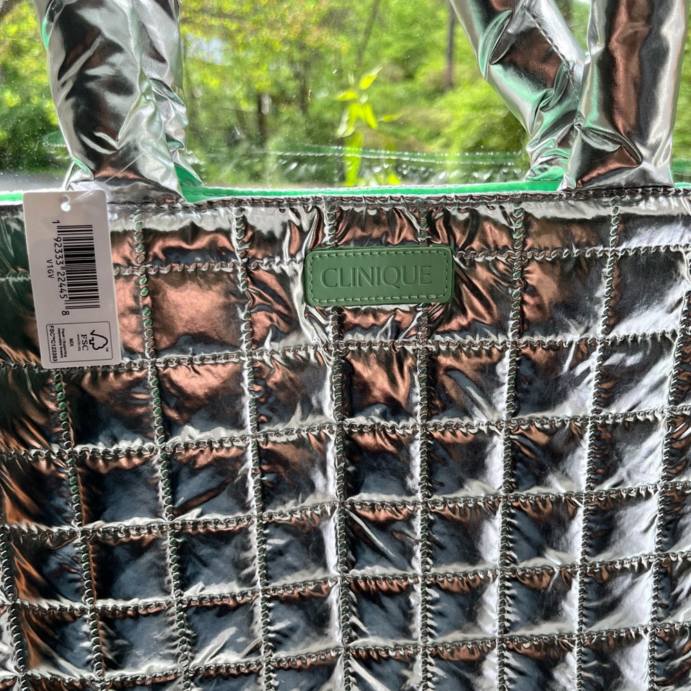 *SOLD*Clinique Silver Quilted Tote with Geometric Design
